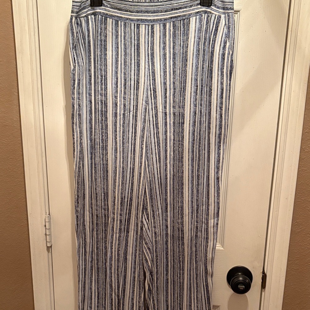 Nine West Navy and Cream Striped Pants